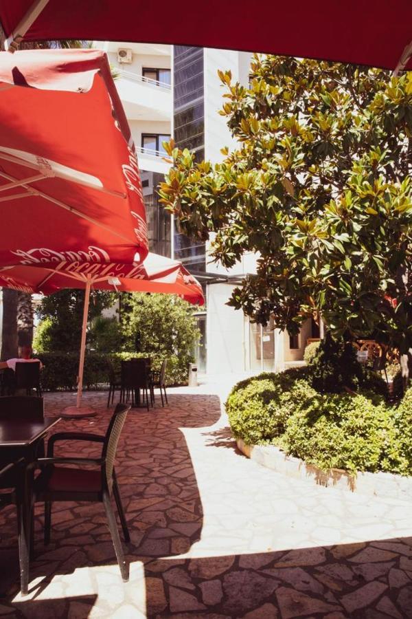 Hotel Continental Durrës Exteriér fotografie